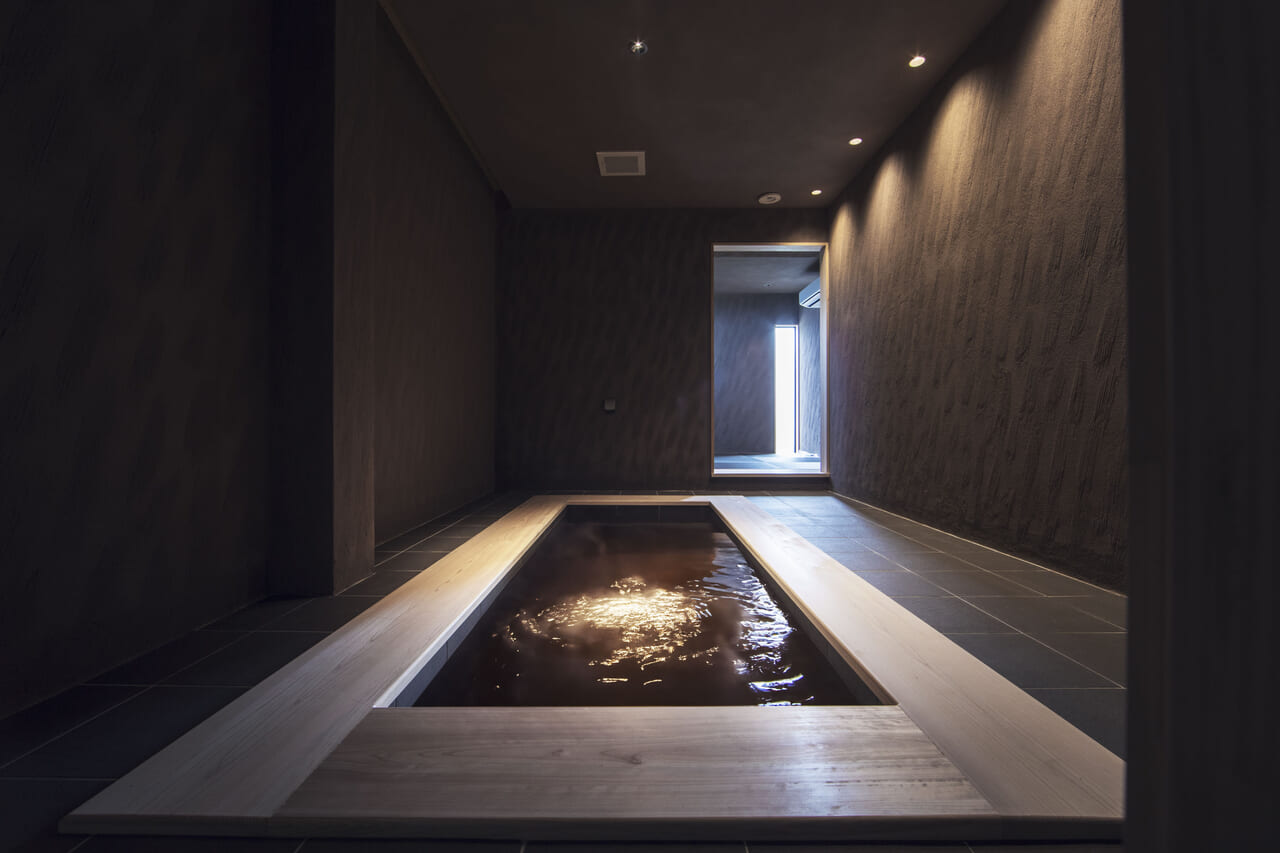 水の郷リトリート再の足湯